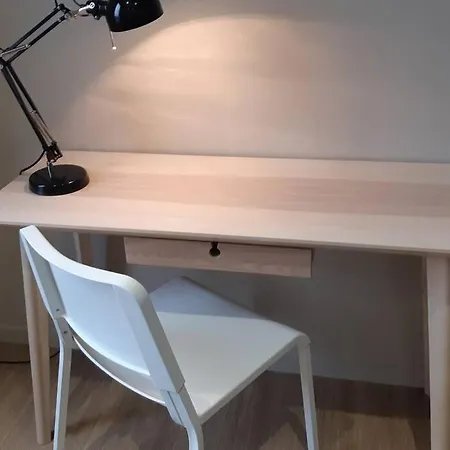 Monti Hypercentre Parking, Wifi * Montivilliers